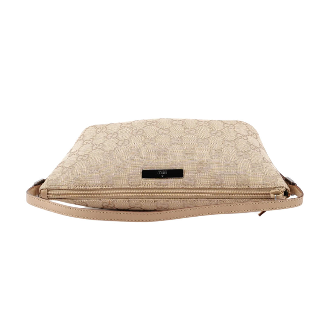 Gucci Pochette Monogram Beige